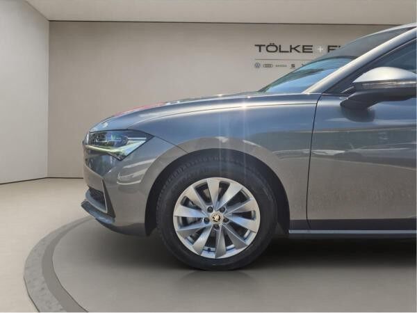 Skoda Superb Combi 2.0 TDI Selection ACC HUD