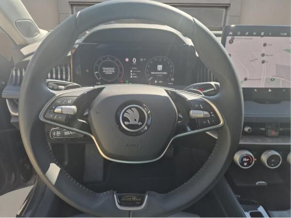 Skoda Superb Combi 2.0 TDI L&K Sportp. ACC Navi