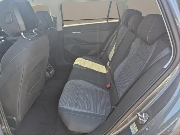 Skoda Superb Combi 2.0 TDI Selection ACC HUD
