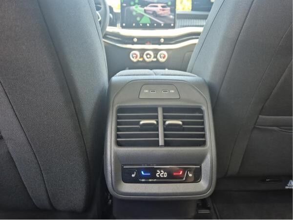 Skoda Superb Combi 2.0 TDI Selection ACC HUD