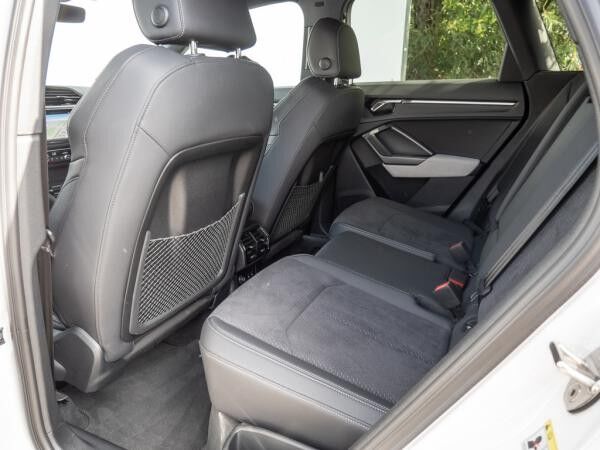 Audi Q3 S line 35TFSI