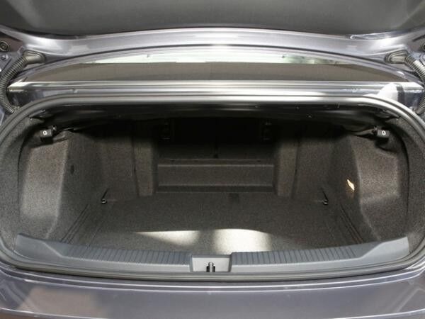Volkswagen T-Roc Cabriolet R-Line 1.5 l TSI OPF DSG R-Line VLW