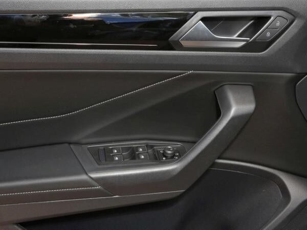 Volkswagen T-Roc Cabriolet R-Line 1.5 l TSI OPF DSG R-Line VLW