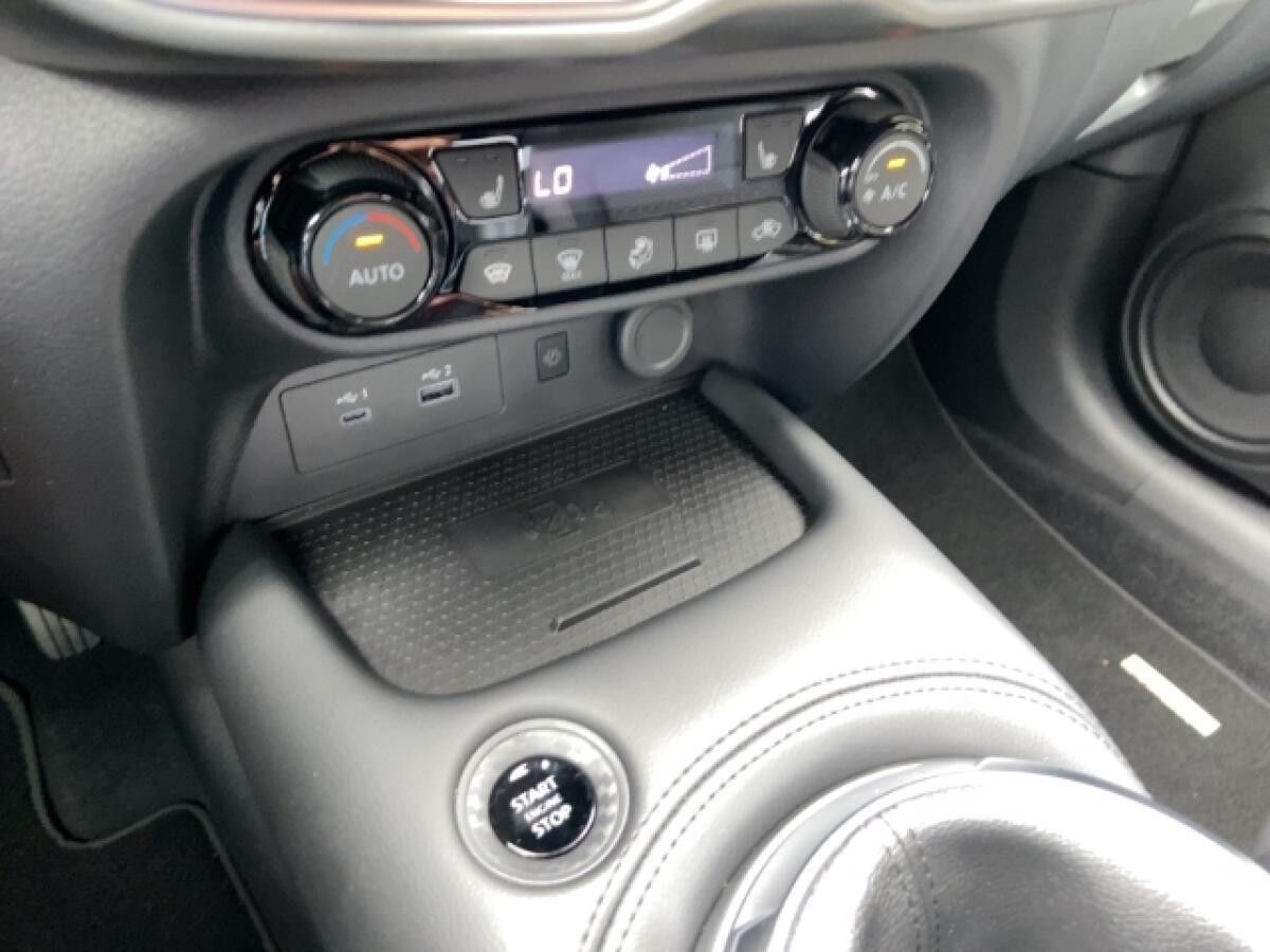 Nissan Juke N-CONNECTA 114PS 6MT Winter/Carplay/RFK
