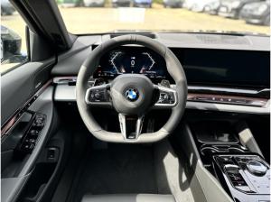 BMW 520 d xDrive Touring M Sportpaket Head-Up DAB