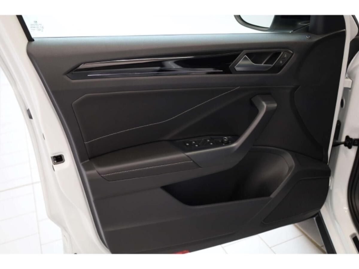 Volkswagen T-Roc R-Line 2.0 TSI 4Motion Black Style AHK 8-fach *SOFORT VERFÜGBAR*