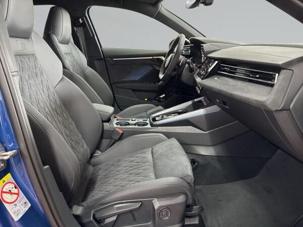 Audi A3 Sportback 35 TFSI S line S tro AHK+Kamera