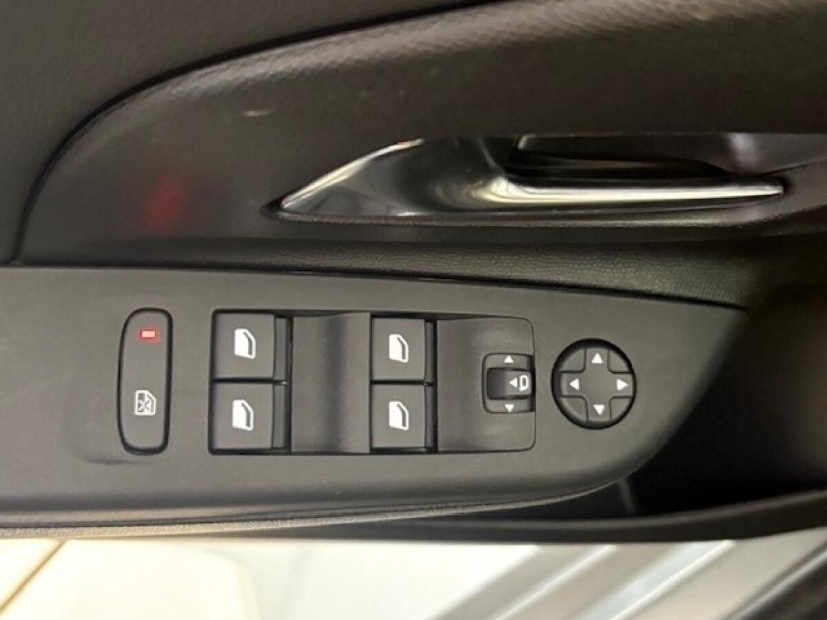 Opel Corsa F 1.2 Turbo GS FLA SpurH SpurW DynLi KAM