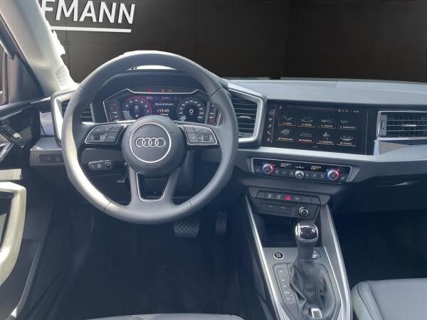 Audi A1 30 TFSI S tronic allstreet
