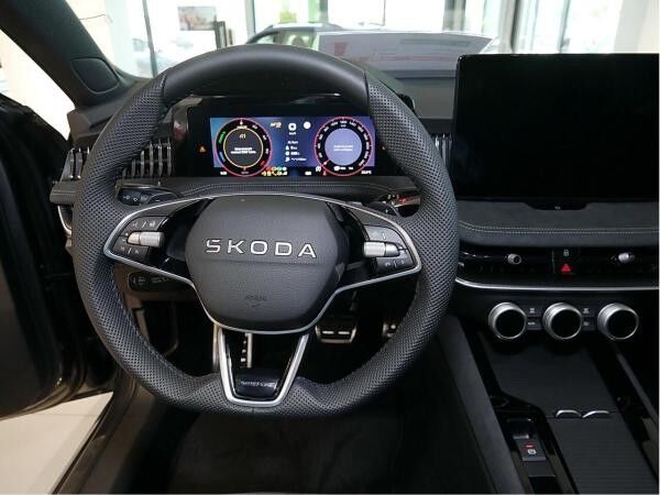 Skoda Superb Combi 1.5 TSI iV Sportline DSG AHK RüKa