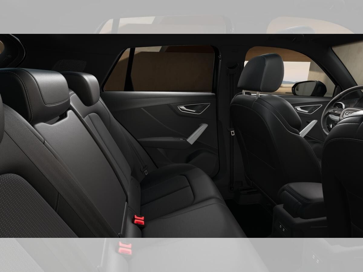 Audi Q2 advanced - int. S line AHK Navi Kamera