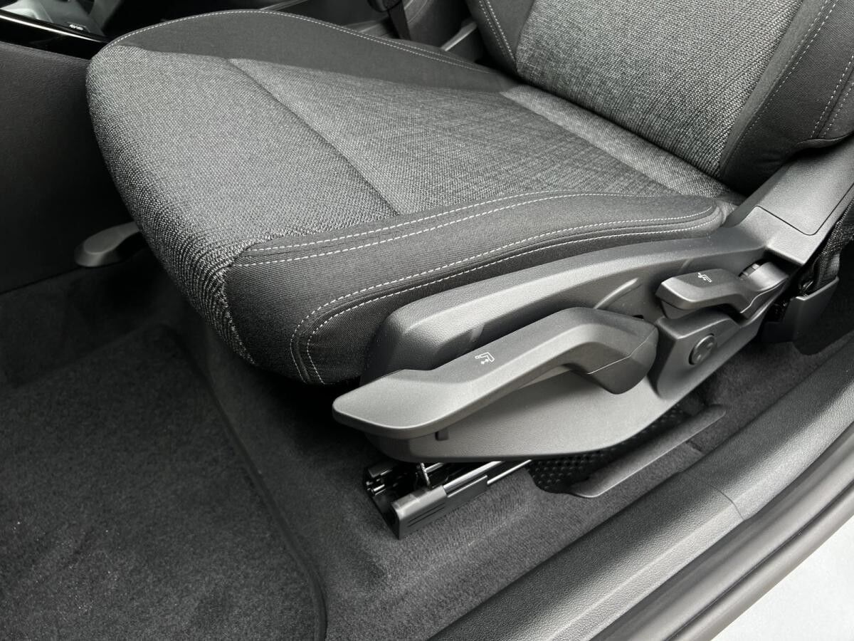 BMW 218 218d +++UPE: *51370,00?,--+++