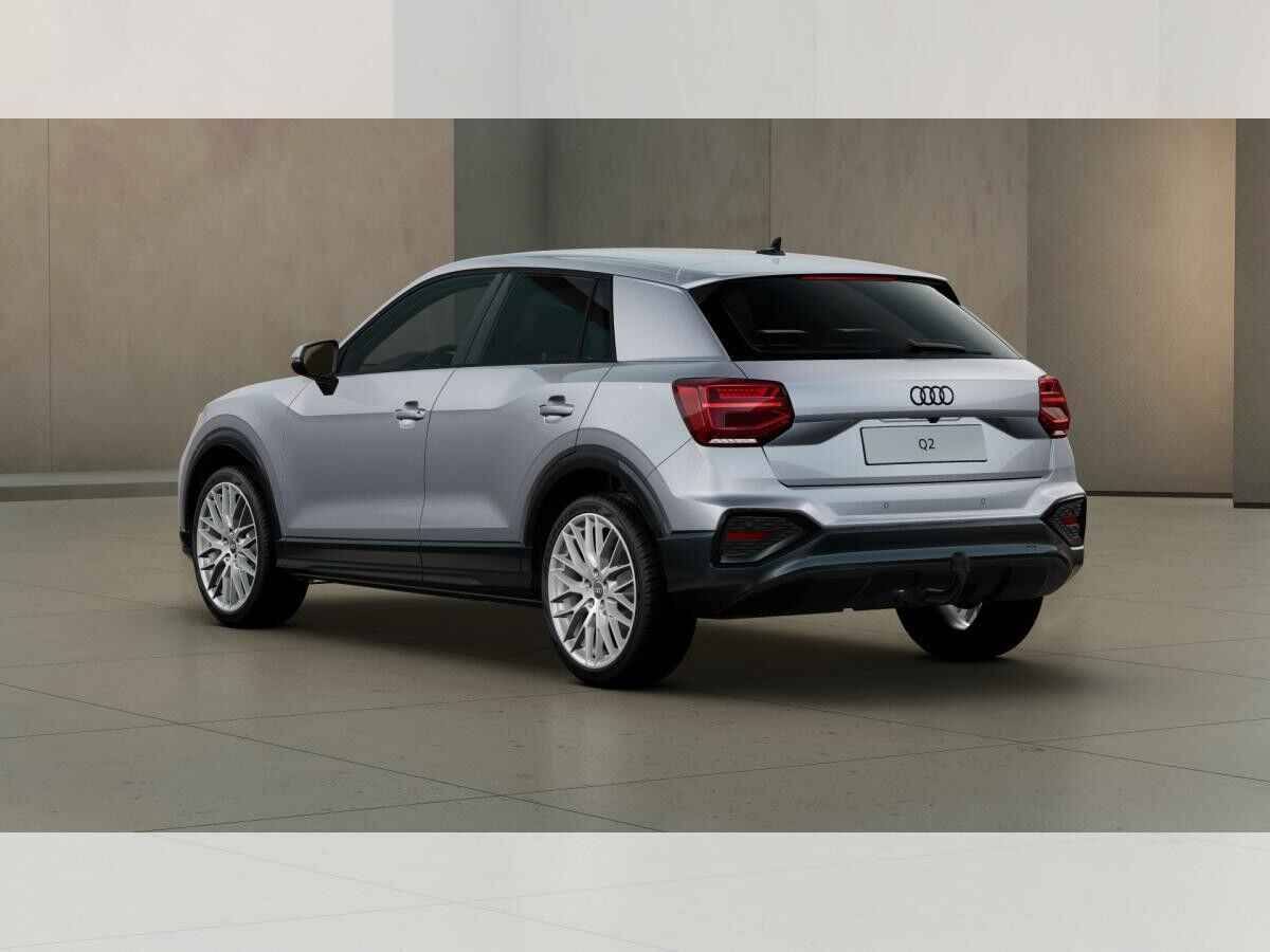 Audi Q2 advanced - int. S line AHK Navi Kamera