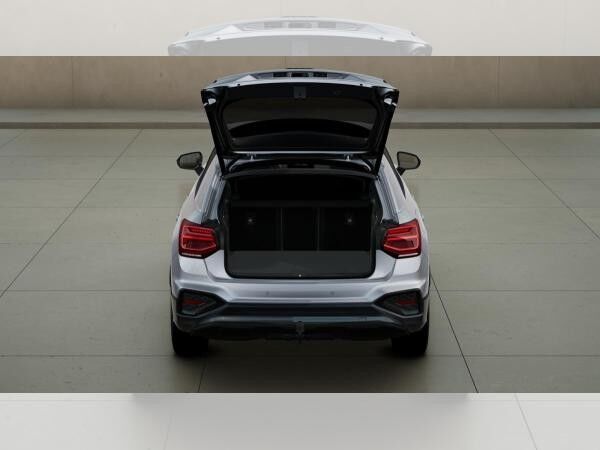 Audi Q2 advanced - int. S line AHK Navi Kamera