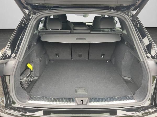 Audi Q5 SUV TDI quattro S-line UPE € 85.950