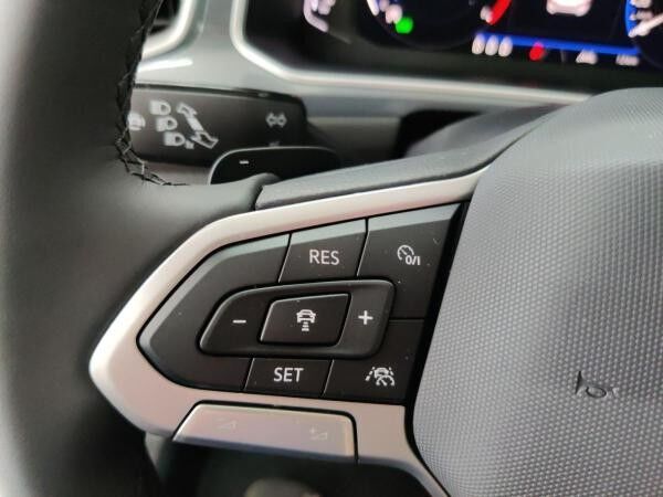 Volkswagen T-Roc Style 2.0 TDI AHK/Matrix/IQ.Drive/Navi/RFK