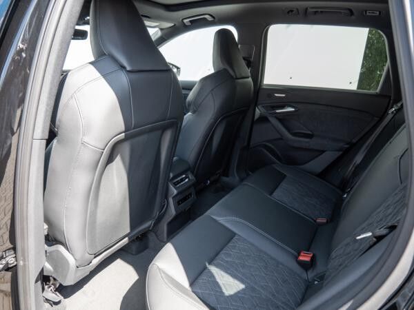 Audi Q6 e-tron SUV quattro