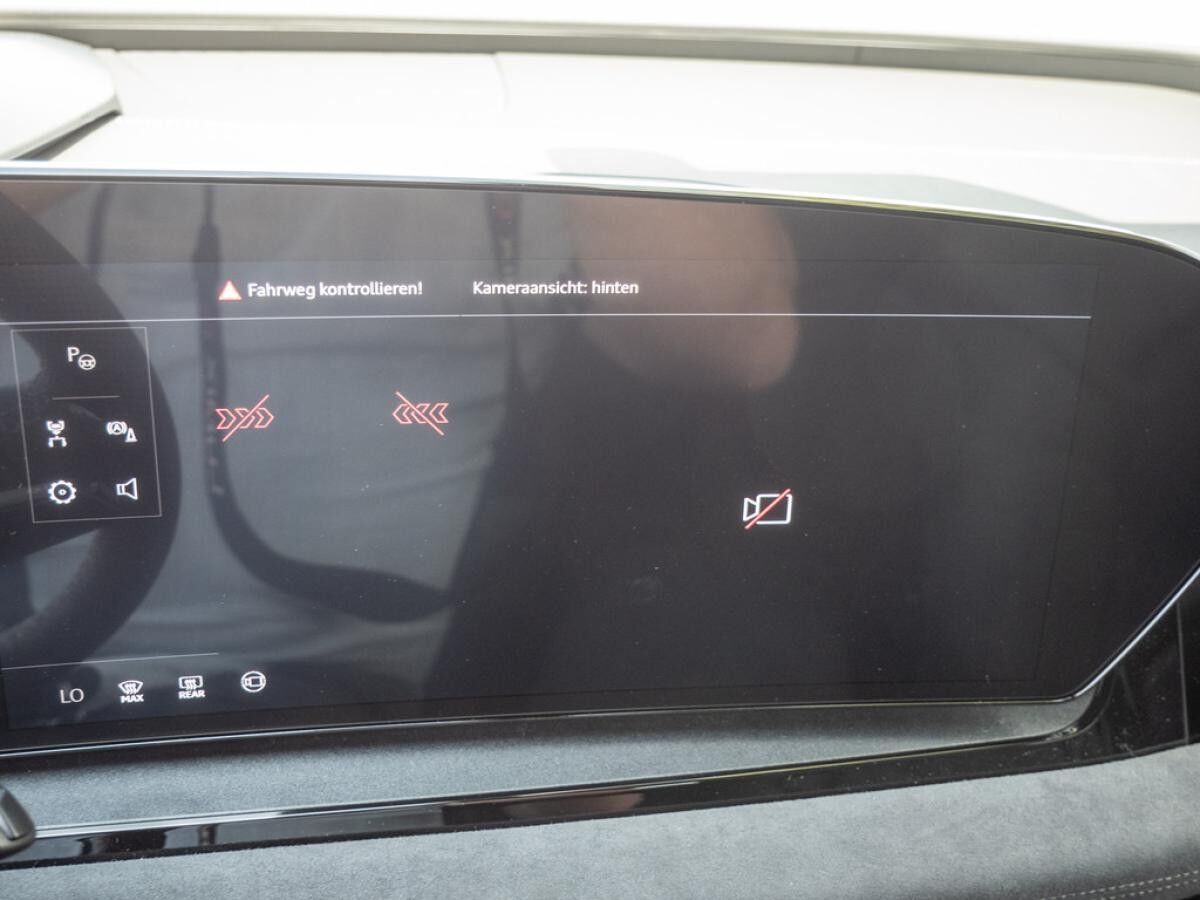 Audi Q6 e-tron SUV quattro