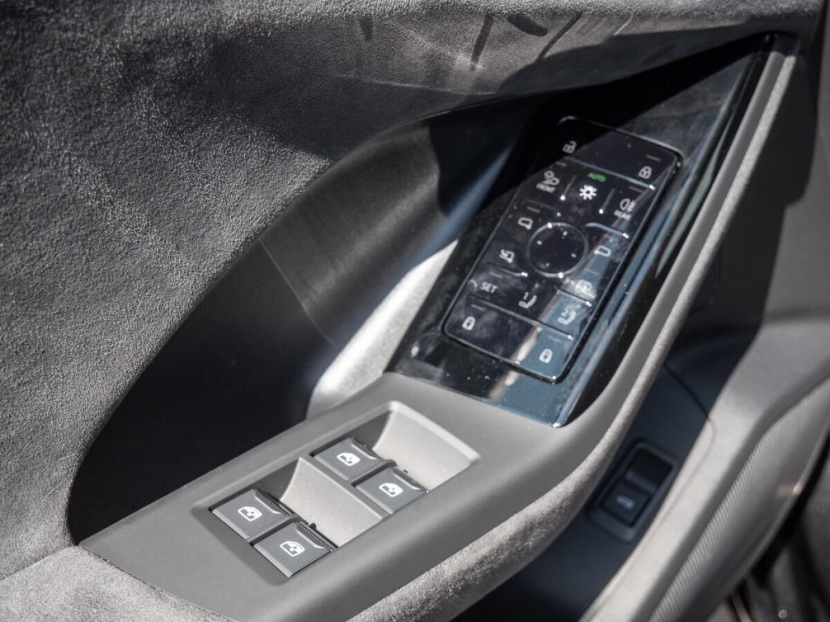 Audi Q6 e-tron SUV quattro