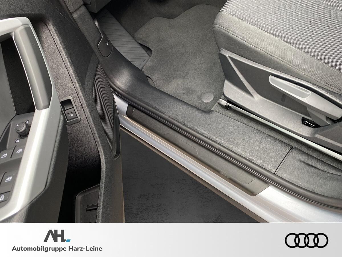 Audi Q3 35 TFSI 110(150) kW(PS) S tronic