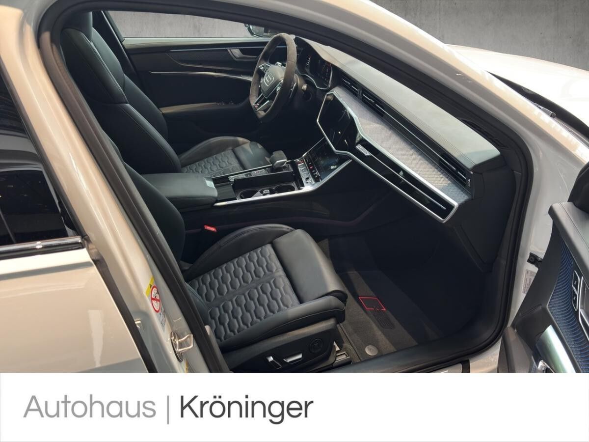Audi RS6 Avant 4.0 TFSI quattro performance B&O HUD