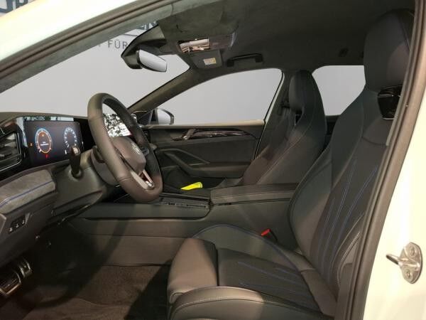 Volkswagen Passat 2.0TDI 4MOTION DSG R-Line *Endspurt*