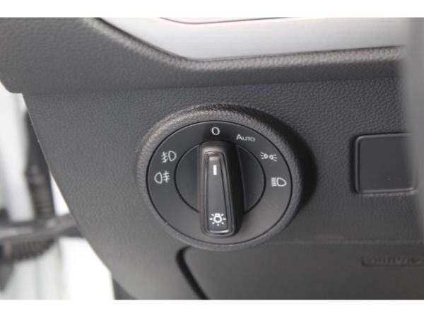 Seat Ateca 1.5 TSI DSG Xperience NAVI AHK LED KAMERA SHZ GRA_17