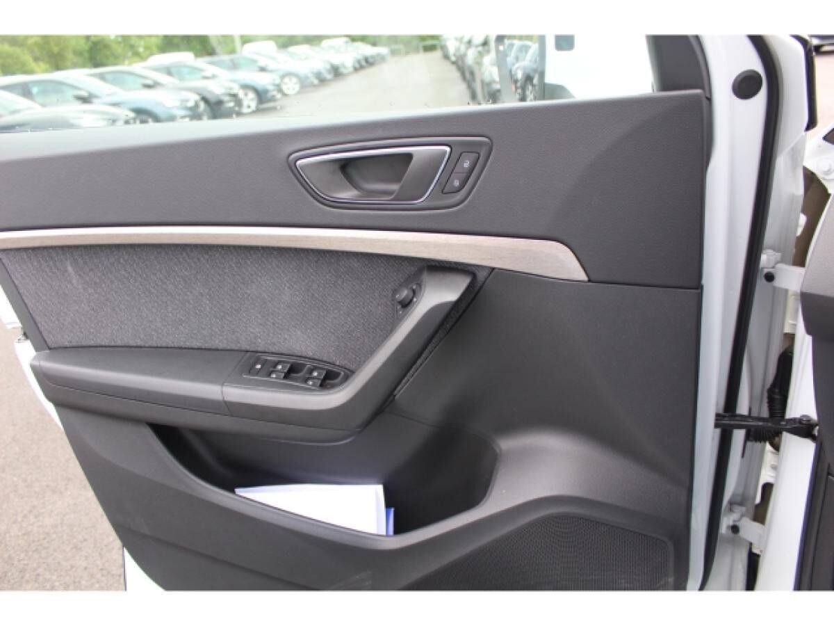 Seat Ateca 1.5 TSI DSG Xperience NAVI AHK LED KAMERA SHZ GRA_17