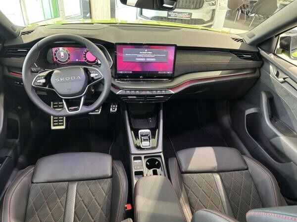Skoda Octavia Combi 2.0 TSI RS+Standh+Pano+CANTON