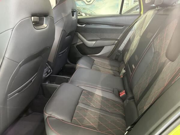 Skoda Octavia Combi 2.0 TSI RS+Standh+Pano+CANTON