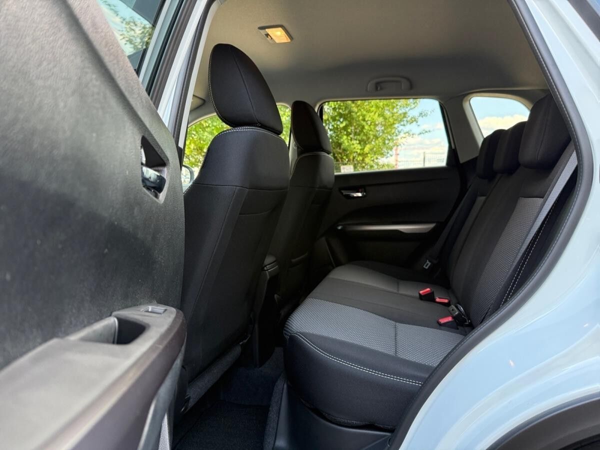 Suzuki Vitara 1.5 Comfort AGS NAVI BLUETOOTH *5 JAHRE GARANTIE*