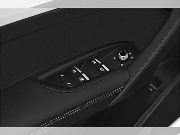 Audi Q5 S-Line *PanoDach* *AHK* *Exterieurpaket schwarz*