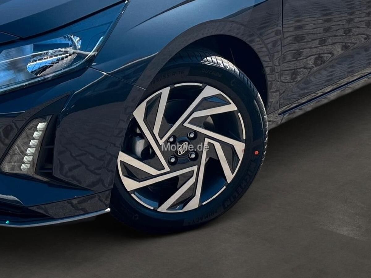 Hyundai i20 1.0 7-DCT TREND NAVI KAMERA SHZ 16"LM