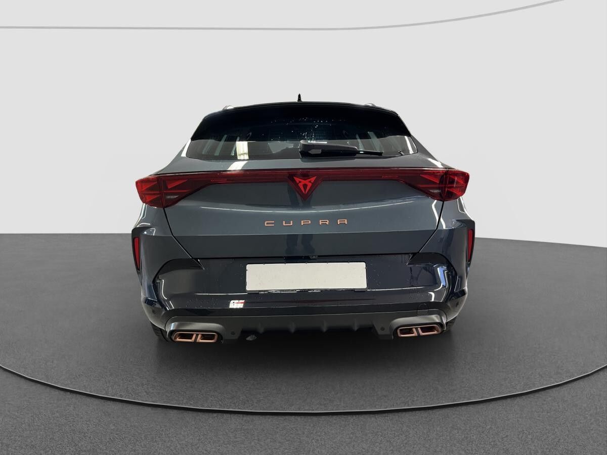 Cupra Formentor 1.5 e-HYBRID 272PS VZ DSG AHK MATRIX SENNHEISER