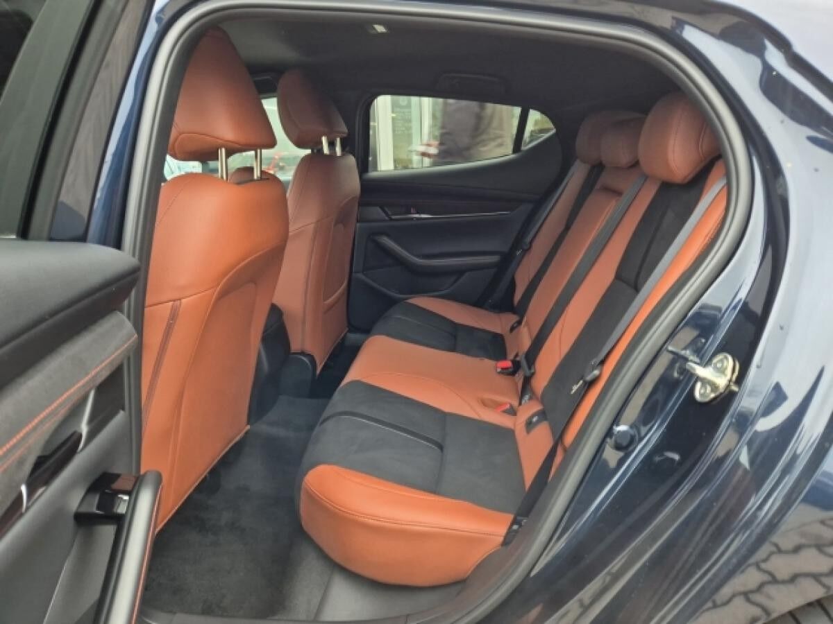 Mazda 3 2.0L e-SKYACTIV X 186 💥SOMMER-DEAL💥NAGISA SHZ+RFK