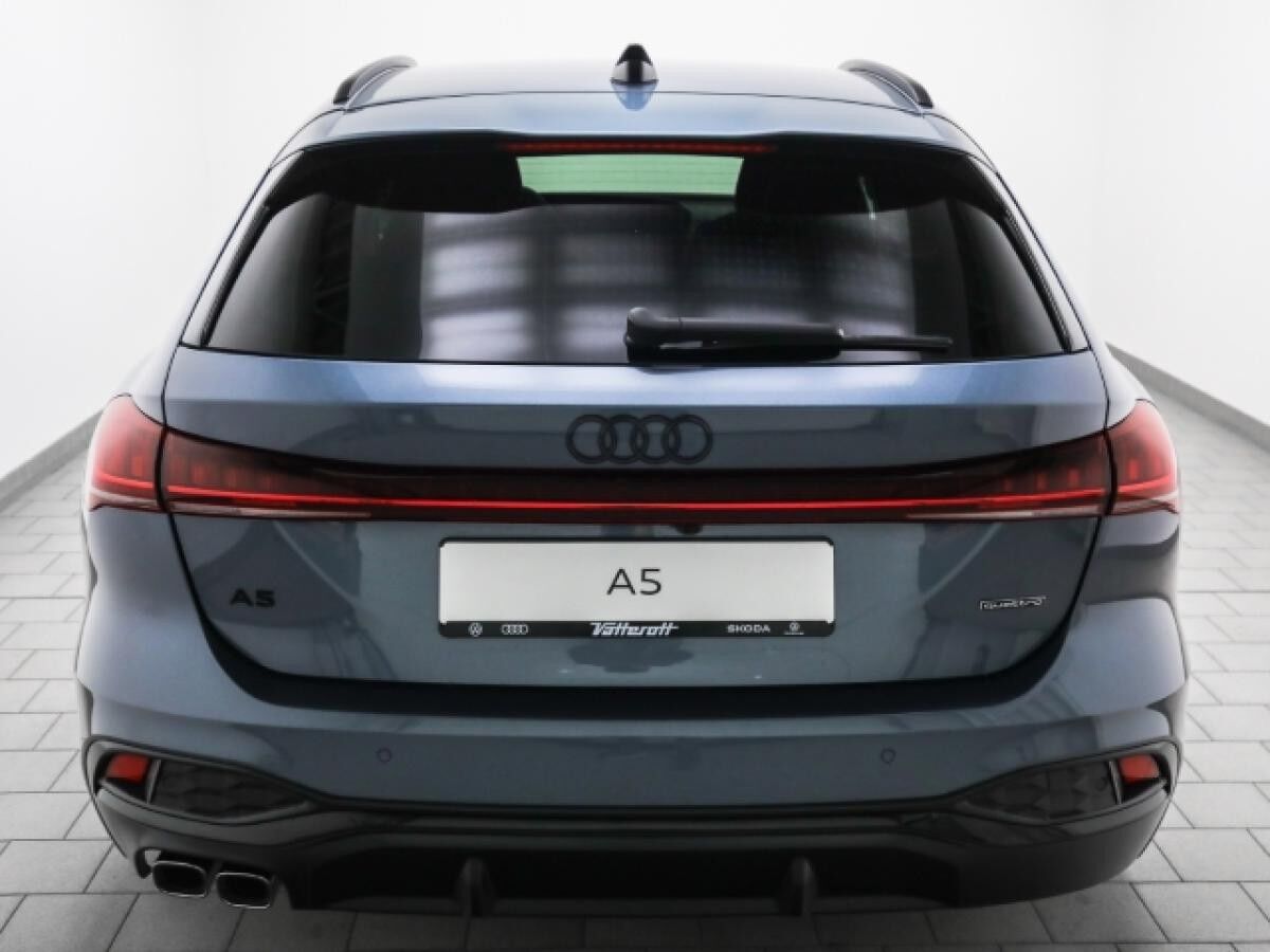 Audi A5 Avant TDI quattro S line AHK ParkAssist Navi