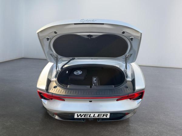 MG Cyberster Der futuristische Elektro-Sportwagen für die Straße von morgen