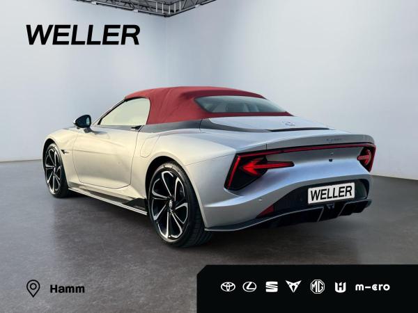 MG Cyberster X-Power - der futuristische Elektro-Sportwagen für die Straße von morgen