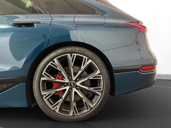 Audi A6 e-tron A6 Avant e-tron edition one blue Pano LM 21" B&O Matrix