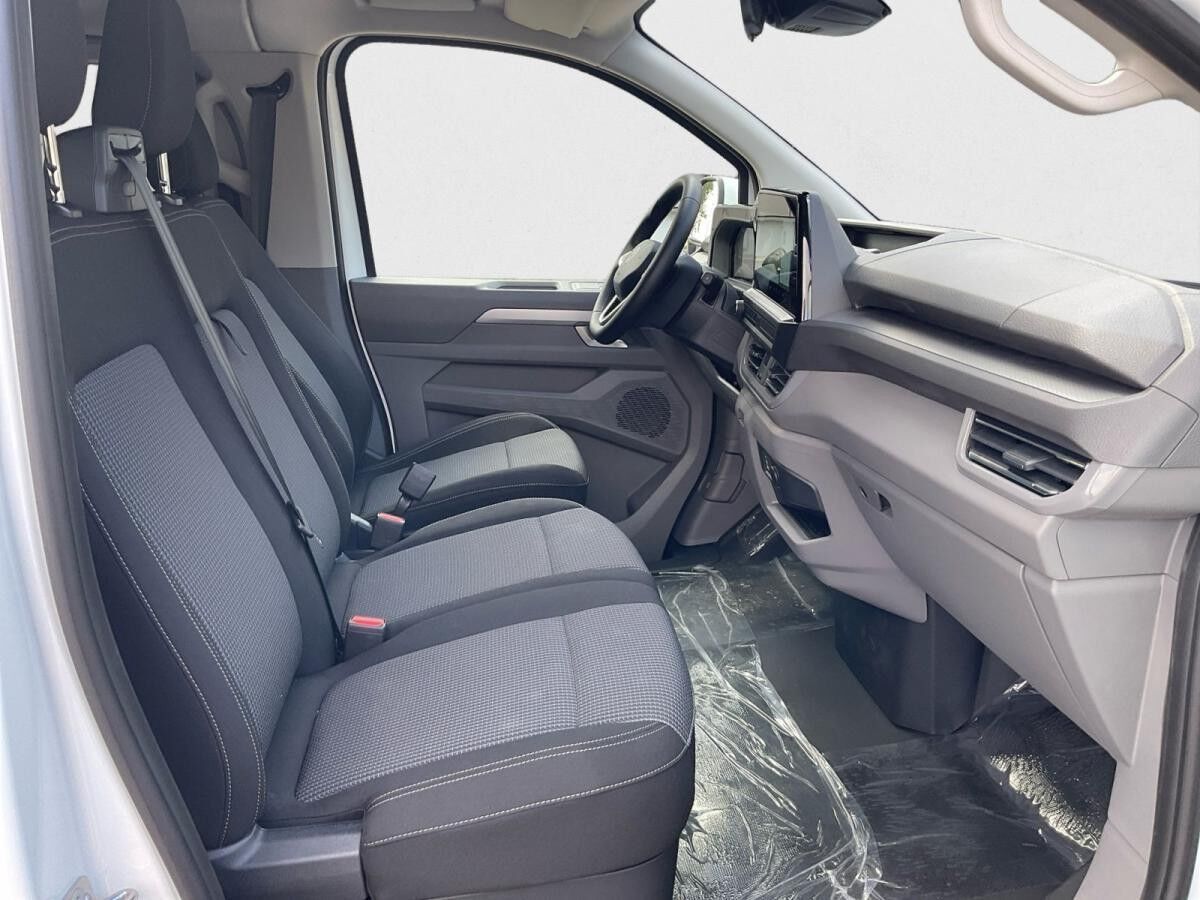 Volkswagen Transporter Kasten Plus 2.0 TDI Automatik AHK