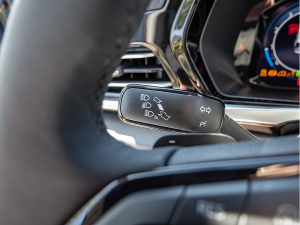 Ford Tourneo L2 Grand  Titanium SHZ AHK ACC LED