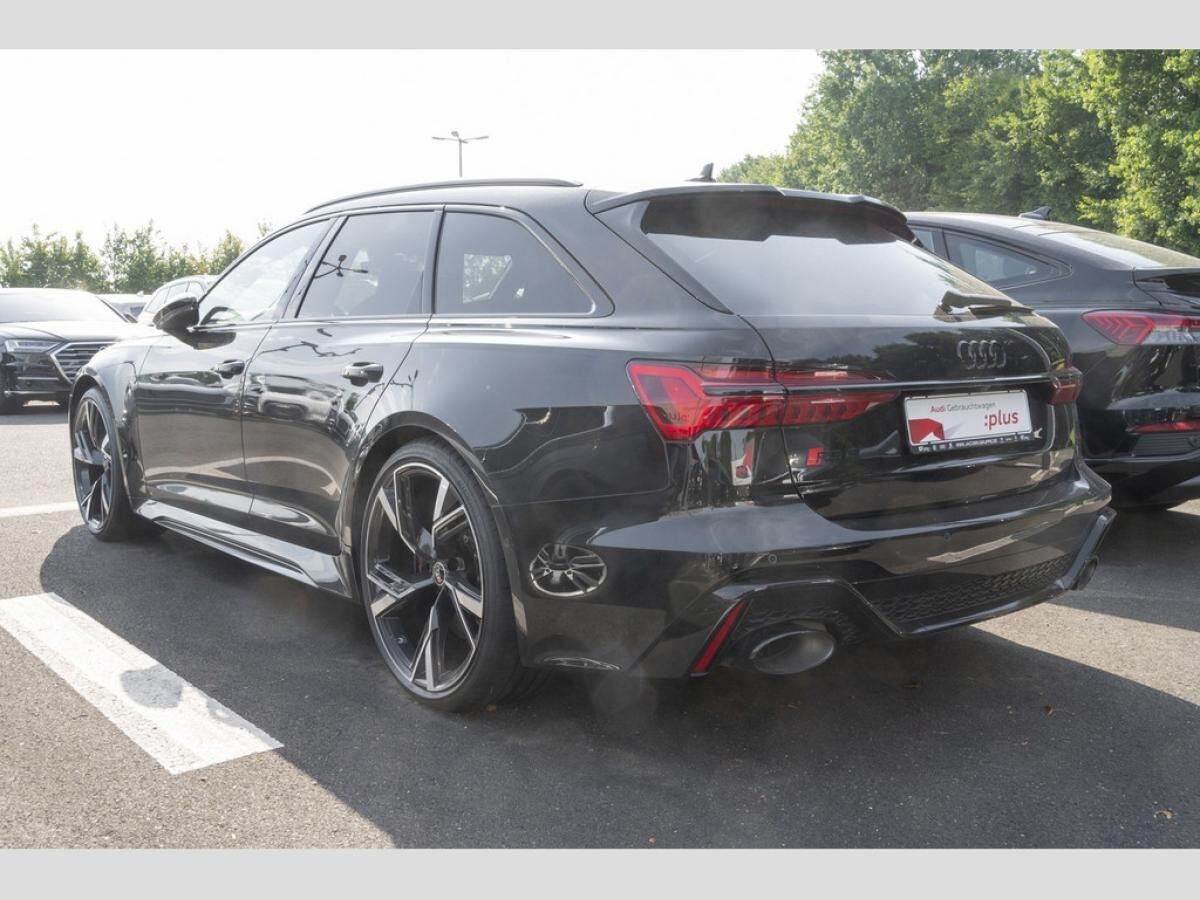 Audi RS6 Avant 4.0 TFSI quattro Audi RS6 Avant 4.0 TFSI quattro