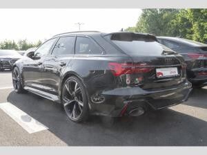 Audi RS6 Avant 4.0 TFSI quattro