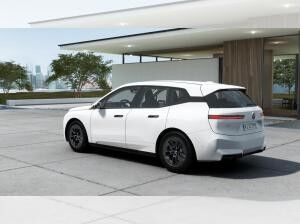 BMW ix xDrive45