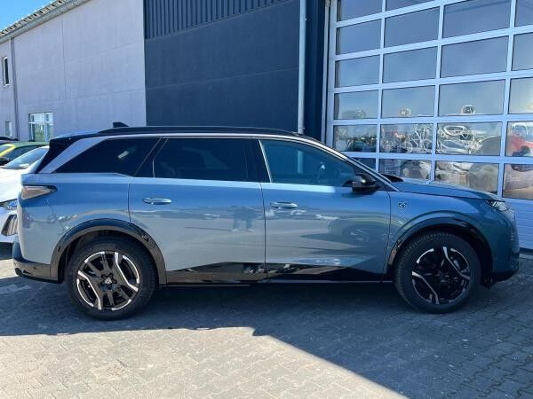 Peugeot 5008 E GT Elektro 210 73kWh *SOFORT*VOLL*