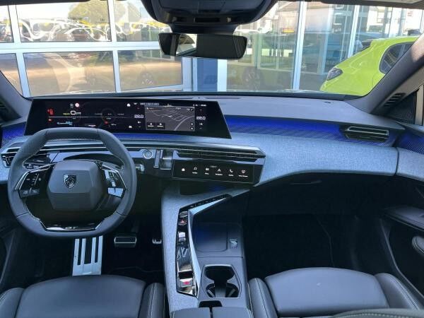Peugeot 5008 E GT Elektro 210 73kWh *SOFORT*VOLL*