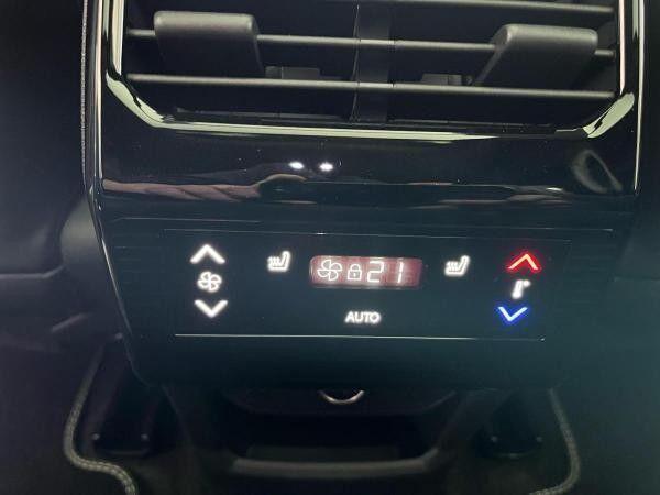 Peugeot 5008 E GT Elektro 210 73kWh *SOFORT*VOLL*