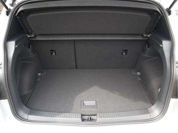 Volkswagen T-Cross R-Line 1.5 TSI ACT OPF (150 PS) DSG*AHK*RFK*BLACKSTYLE*NAVI*