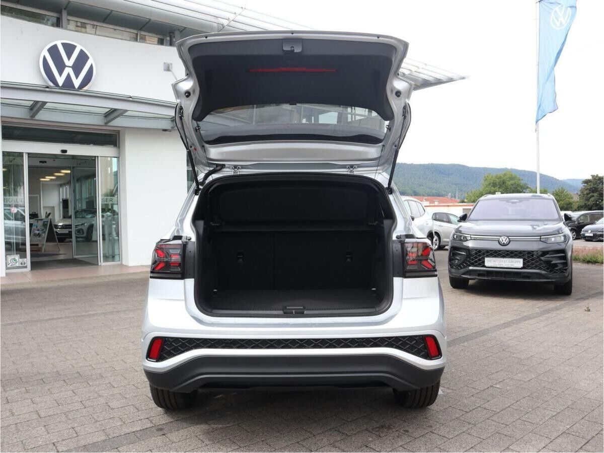 Volkswagen T-Cross R-Line 1.5 TSI ACT OPF (150 PS) DSG*AHK*RFK*BLACKSTYLE*NAVI*