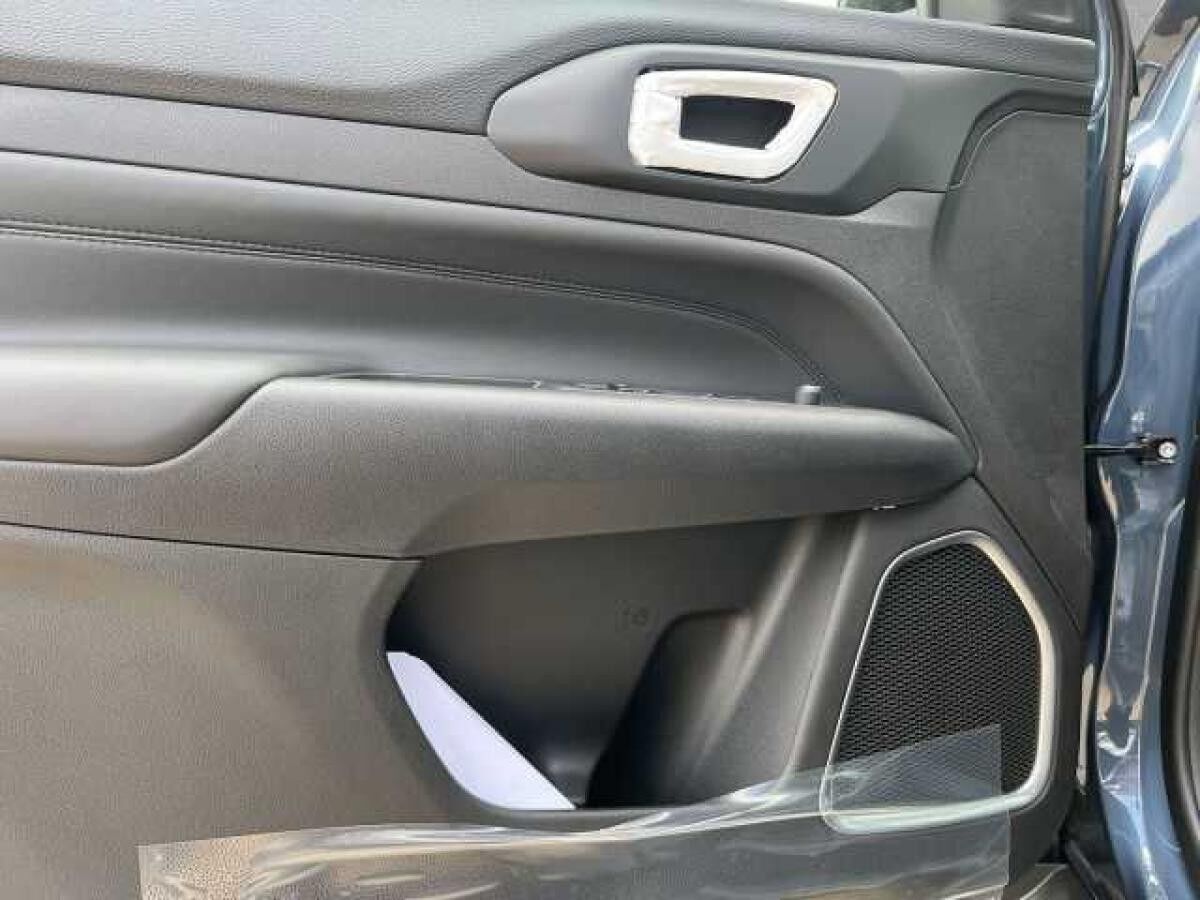 Jeep Compass Altitude 1.5 GSE e-Hybrid Automatik